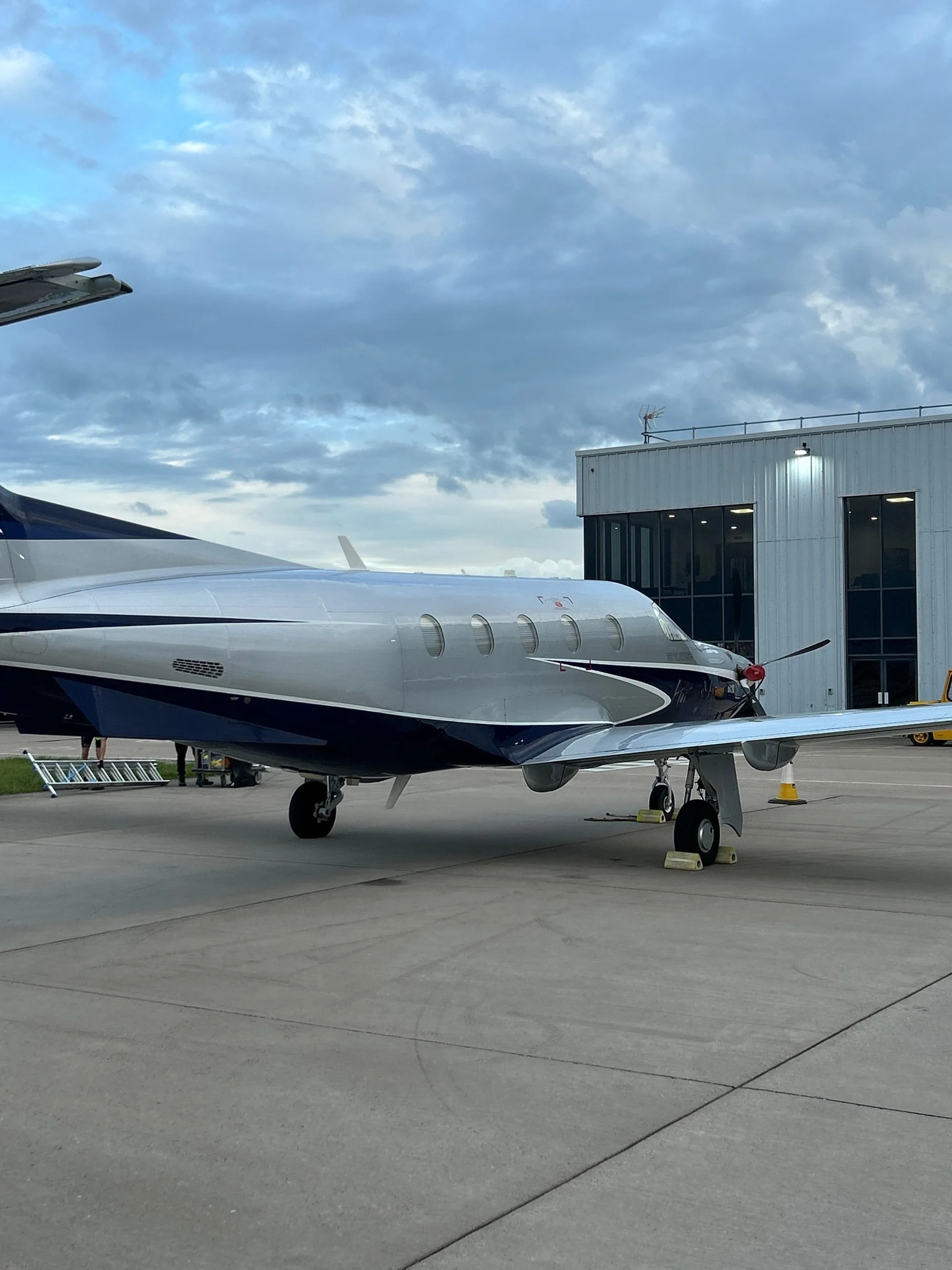 Aircraft being cleaned on the ramp at Birmingham Airport at short notice